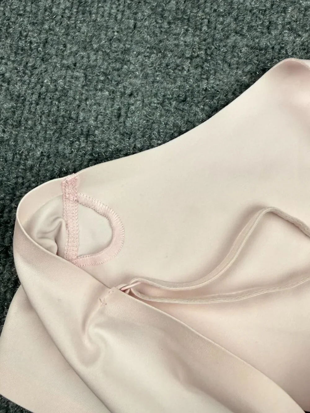 Art Class Youth Girls Size XL Seamless Wireless Training Bra Light Pink Stretch